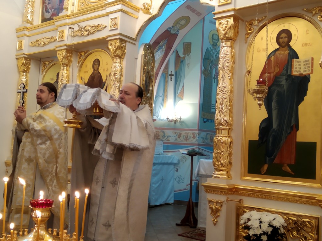 Жаждущие! идите все к водам